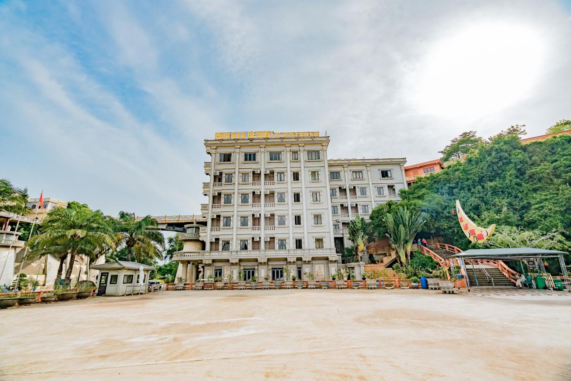 Hon Dau Resort Ðố Sơn Bagian luar foto